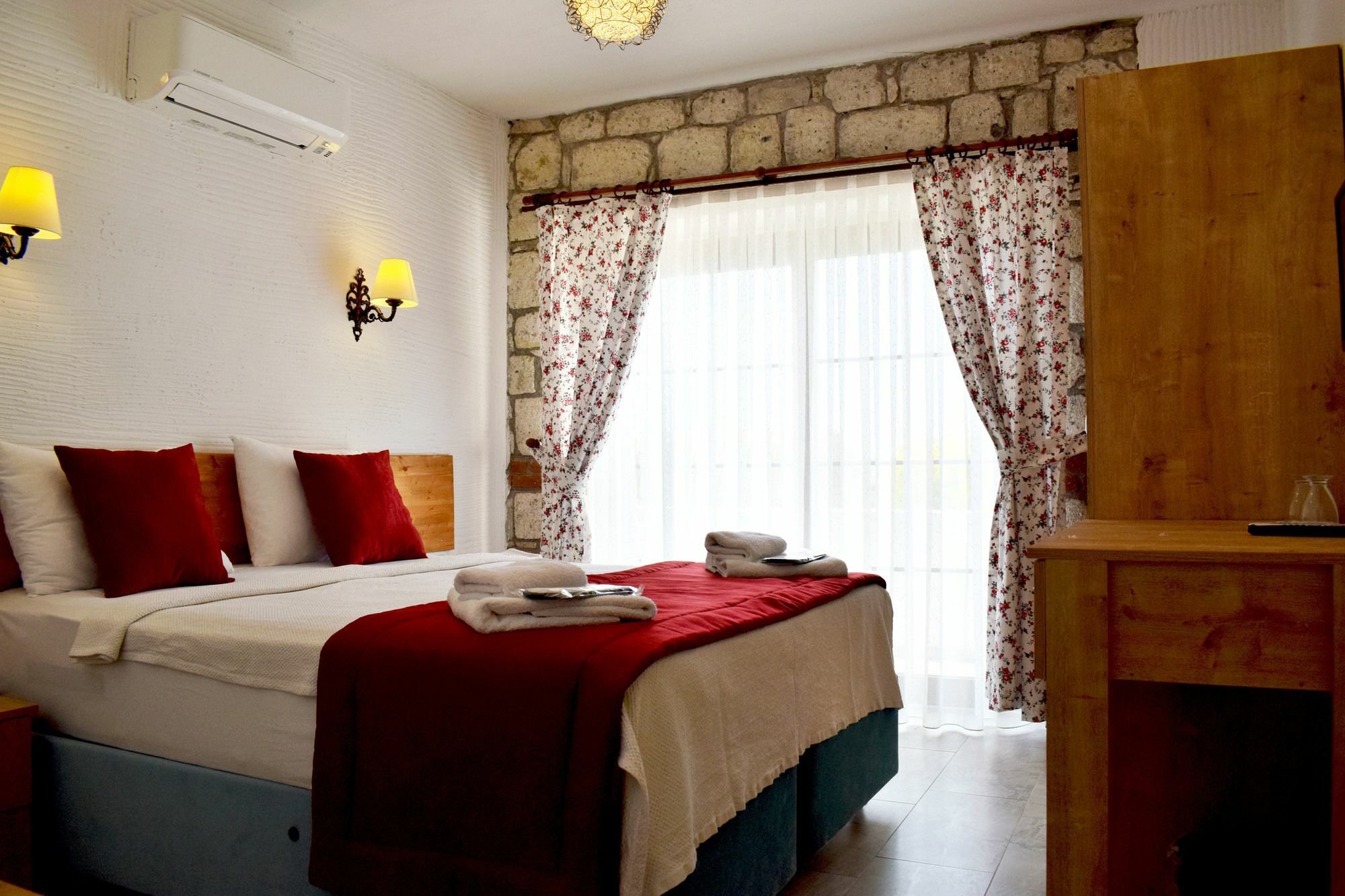 Aksu Hotel Alacati Exterior photo